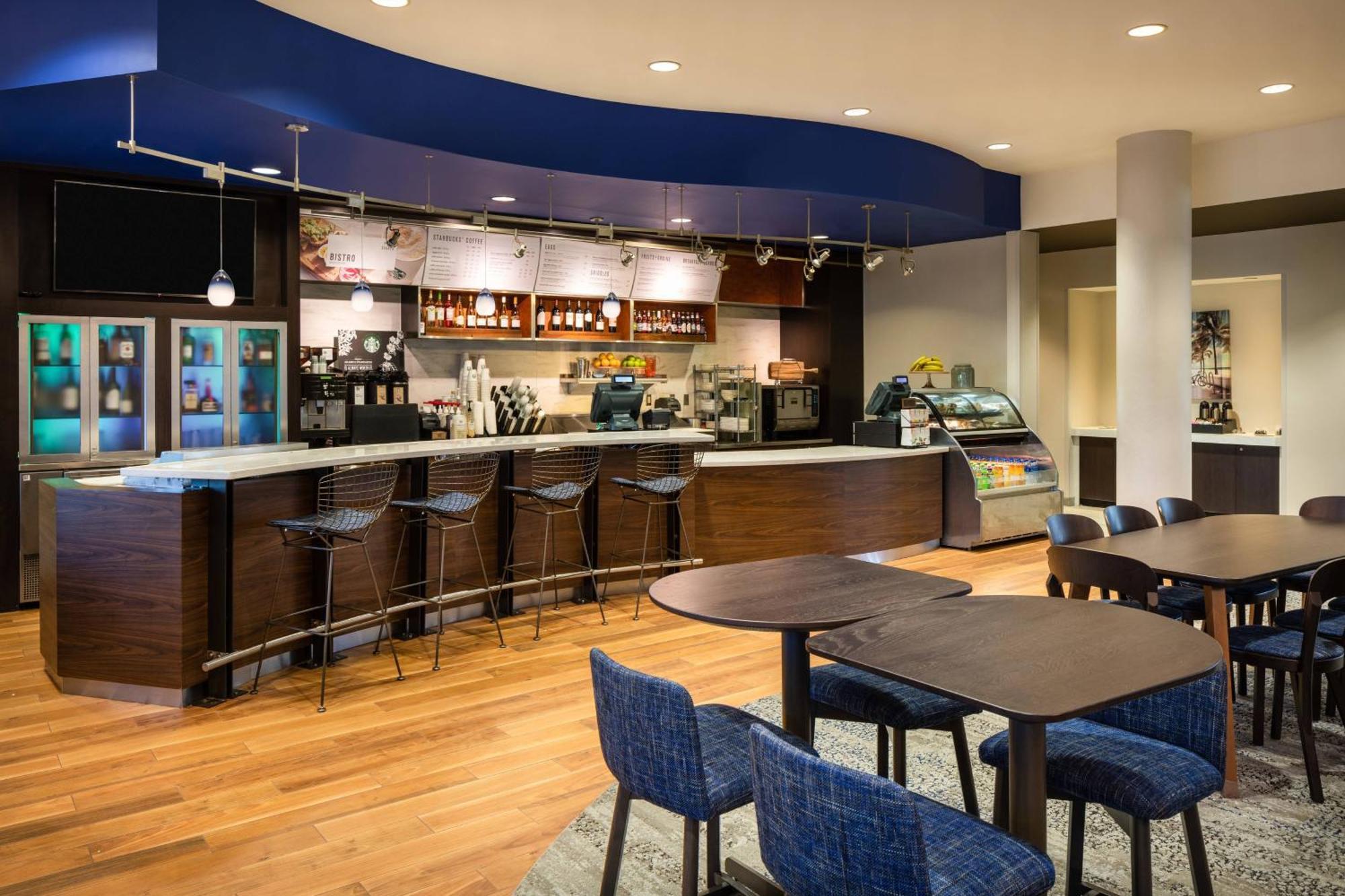 Courtyard By Marriott Fort Lauderdale Airport & Cruise Port Dania Beach Exterior foto