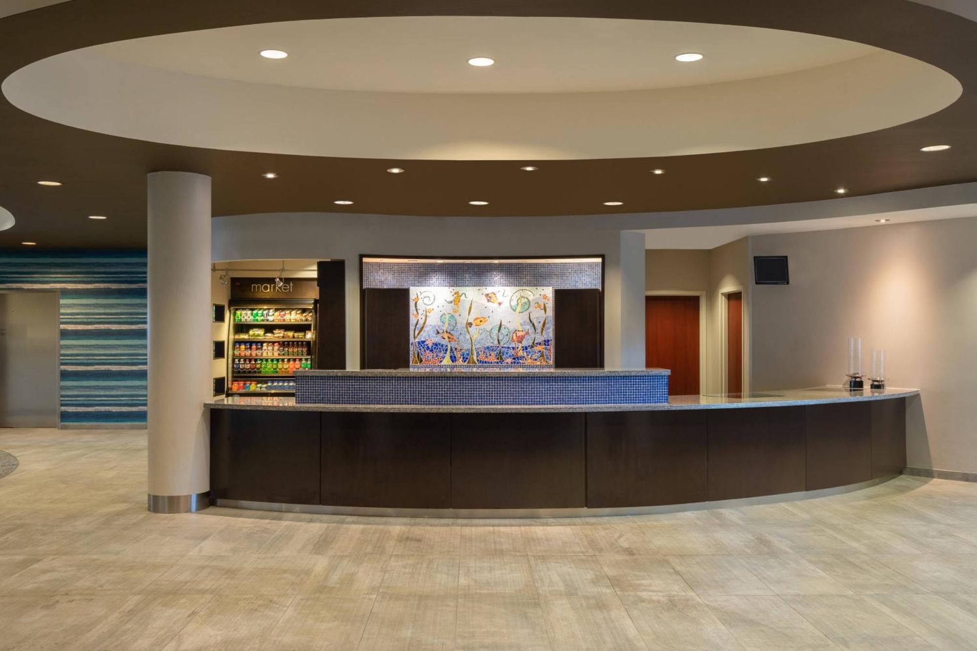 Courtyard By Marriott Fort Lauderdale Airport & Cruise Port Dania Beach Exterior foto
